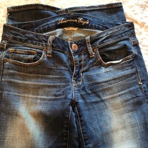 American Eagle Skinny Kick Jeans